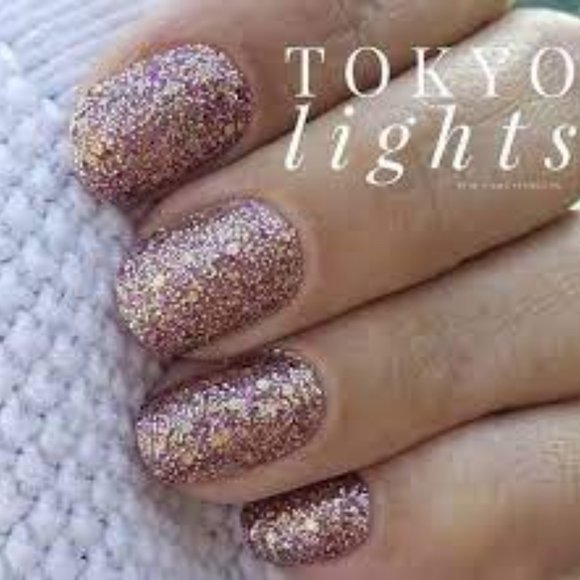 Color Street - Picture 2 of 2